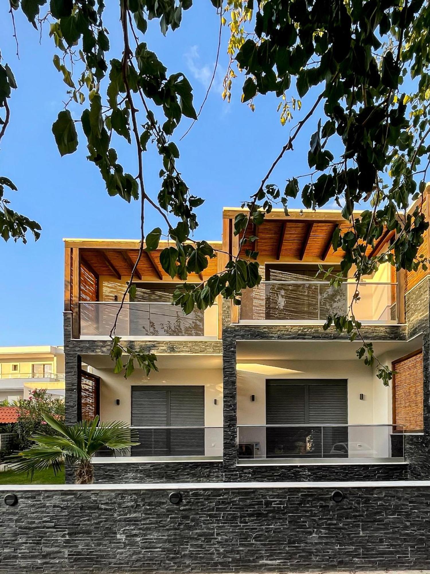 Bamboo Luxury Studios Nikiti  Exterior photo